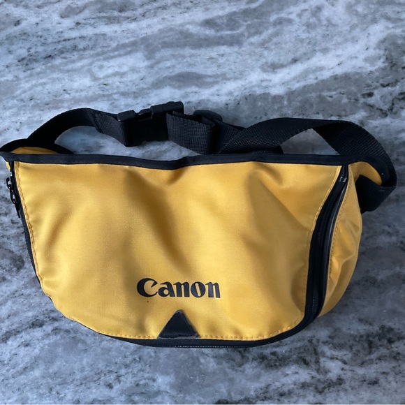 Canon belt bag/fanny pack camera and lens holder - Picture 5 of 8